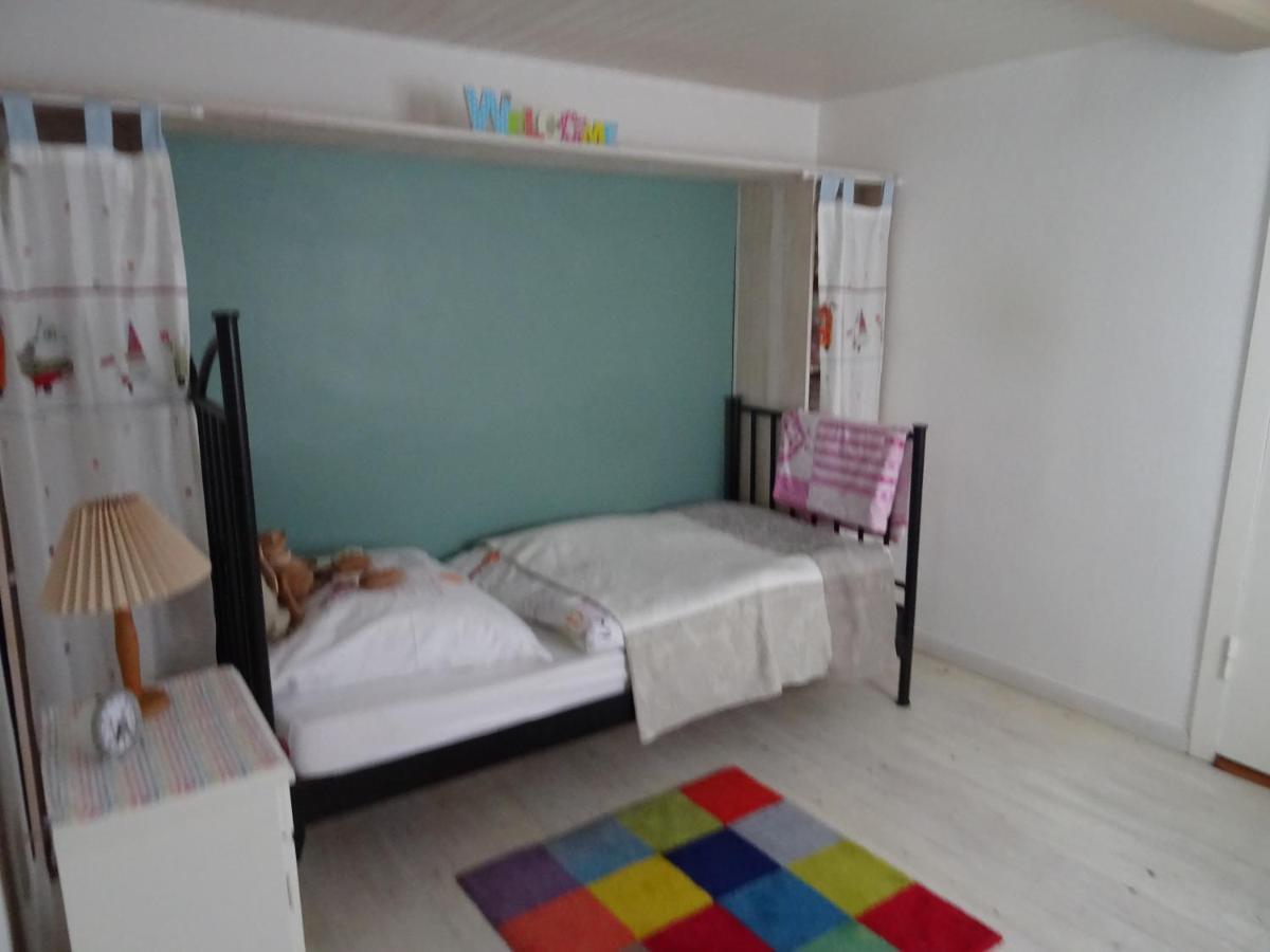 Appartement Dorfstrasse กลึคส์บวร์ก ภายนอก รูปภาพ