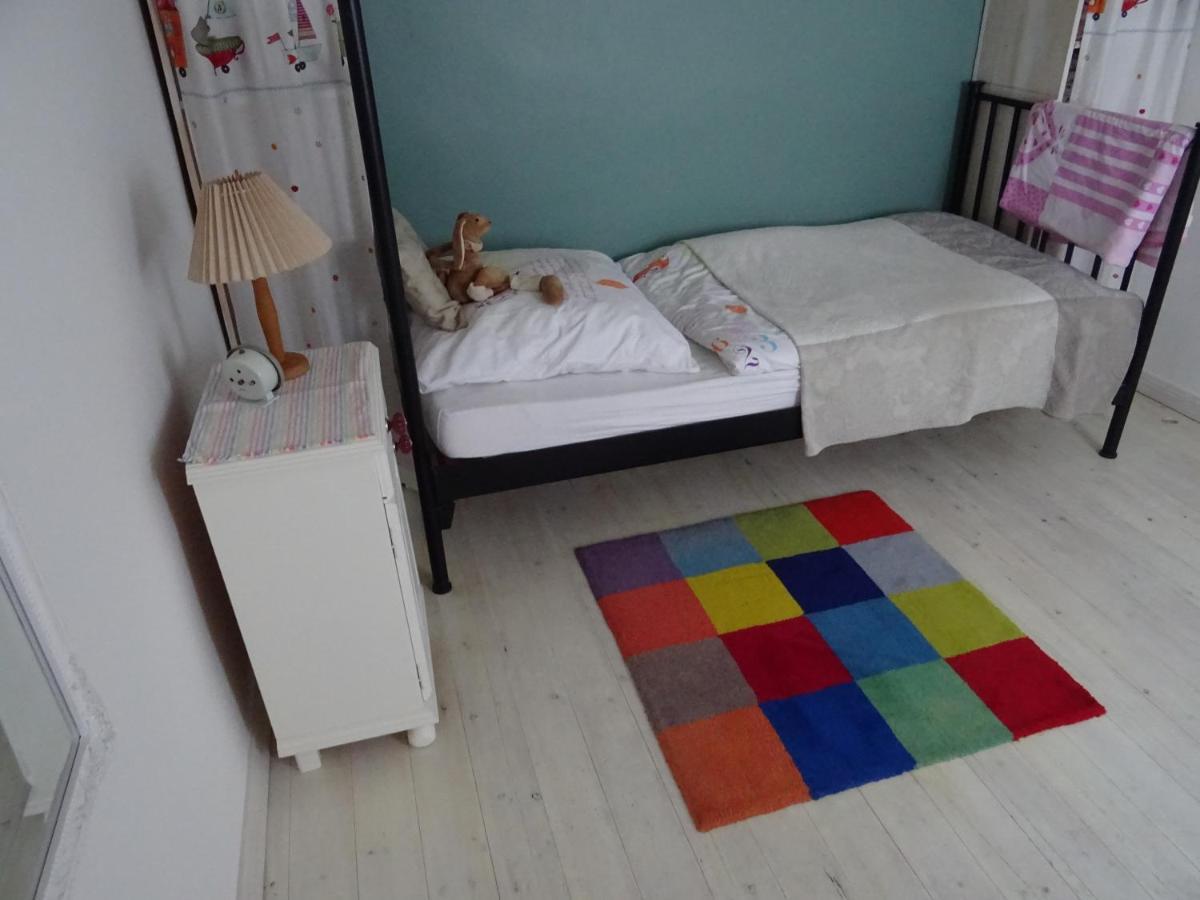 Appartement Dorfstrasse กลึคส์บวร์ก ภายนอก รูปภาพ