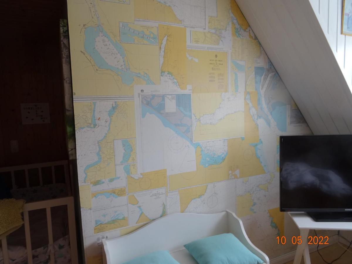 Appartement Dorfstrasse กลึคส์บวร์ก ภายนอก รูปภาพ